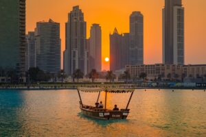 dubai, sonenuntergang, romance of the skyscraper-3188864.jpg